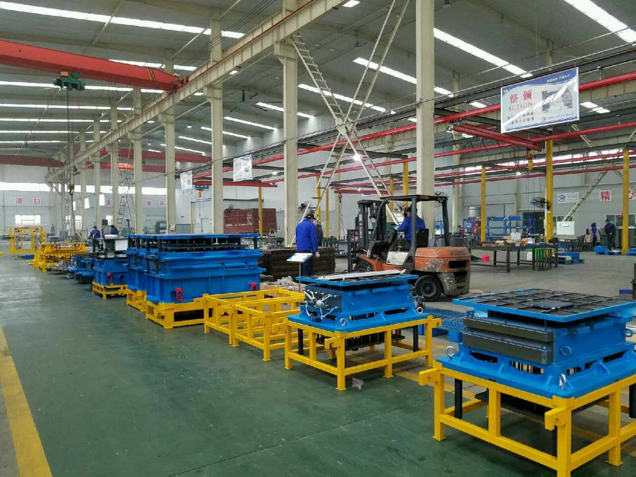 一臺玻璃鋼化爐大概多少錢? 一臺玻璃鋼化爐大概多少錢?